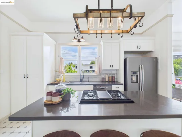 $849,000 | 1054 24th Street, Oakland, CA 94607