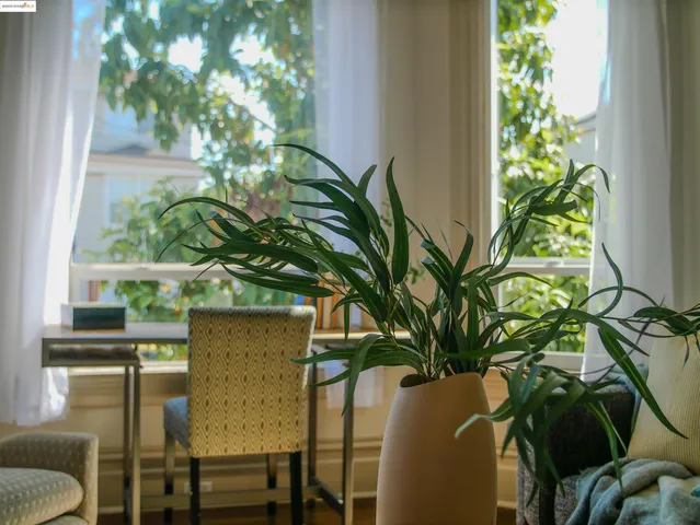 $849,000 | 1054 24th Street, Oakland, CA 94607