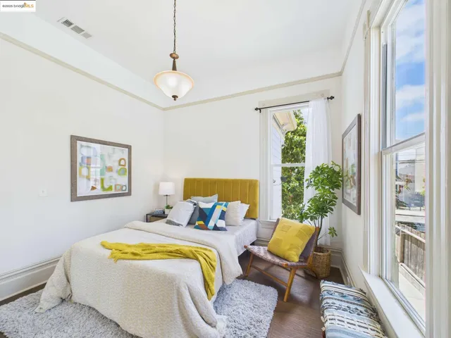 $849,000 | 1054 24th Street, Oakland, CA 94607