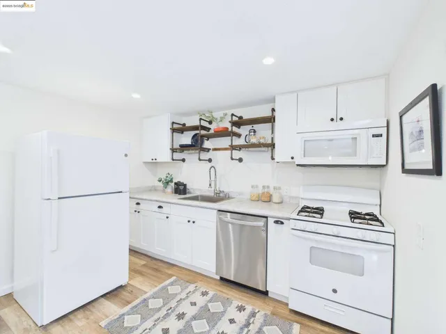 $849,000 | 1054 24th Street, Oakland, CA 94607