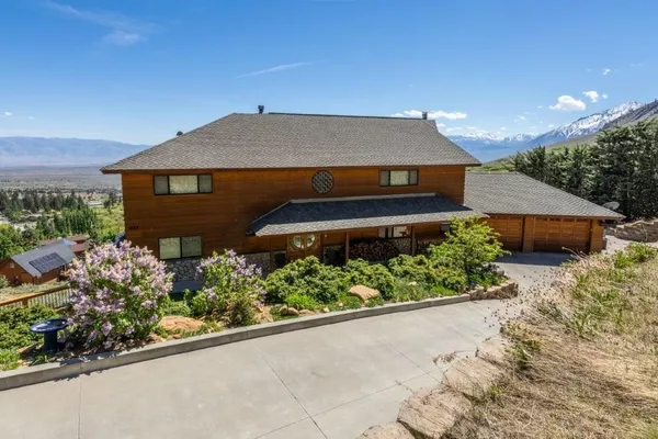 $1,149,000 | 653 Mountain View Drive, Swall Meadows, CA 93514