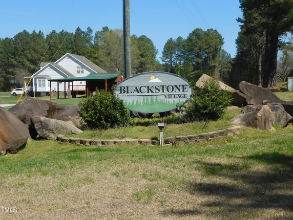 $320,000 | 1098 Blackstone Drive, Creedmoor, NC 27522