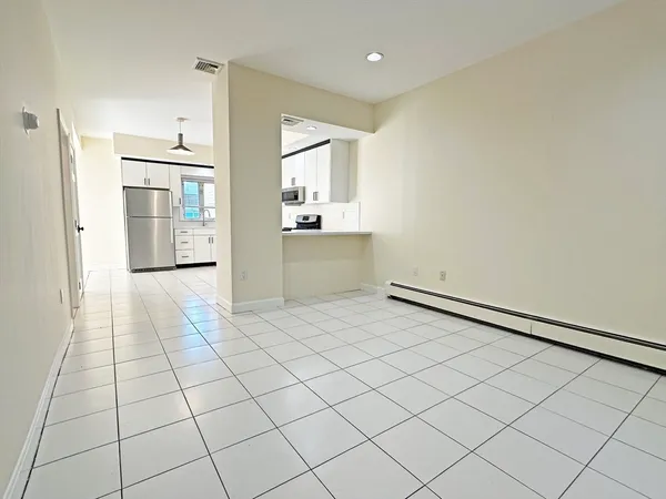 $4,200 | 47 Eddy Street, Newton, MA 02465