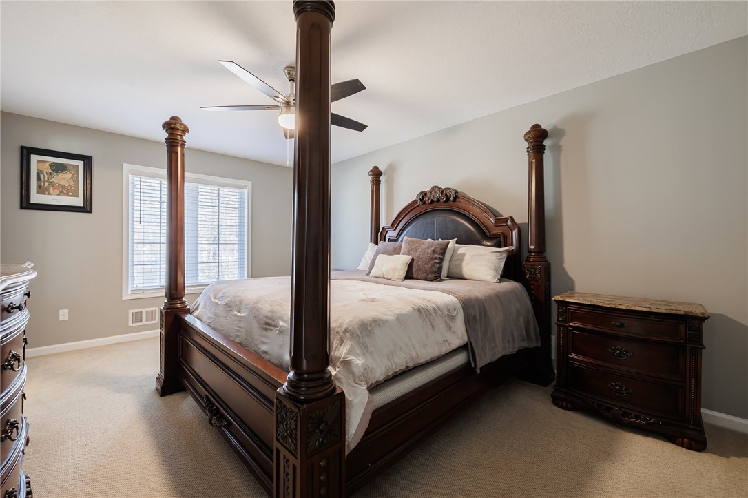 899 Lothario Circle Webster, NY 14580 - Photo 22 of 36