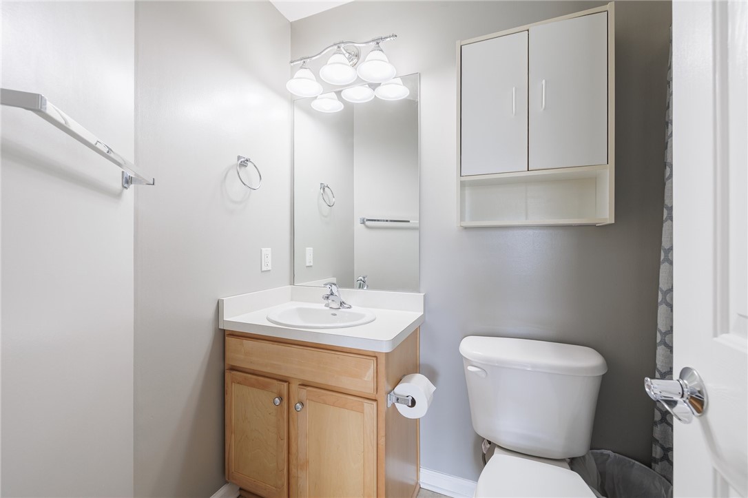 899 Lothario Circle Webster, NY 14580 - Photo 28 of 36