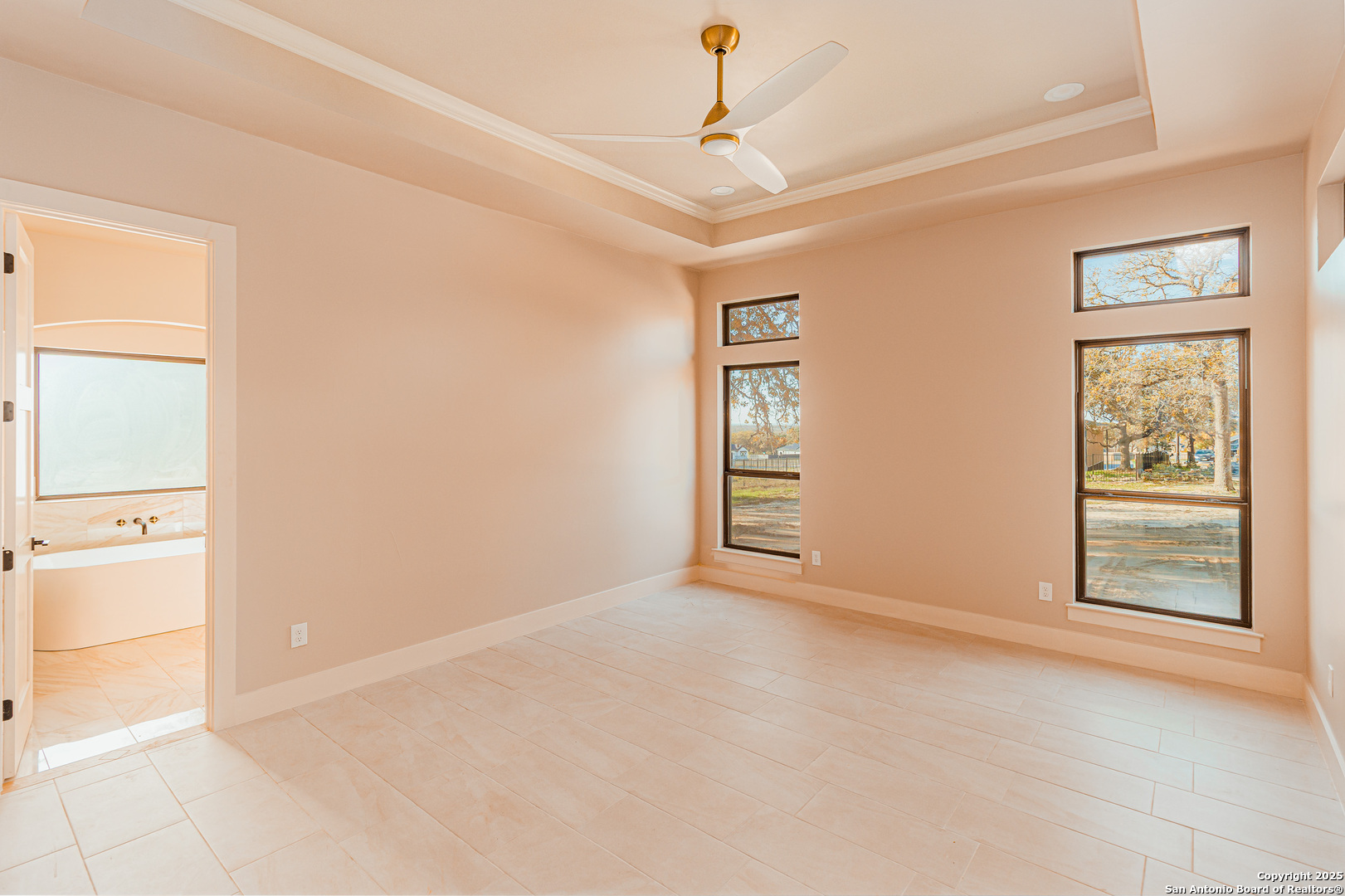 129 Hondo Ridge La Vernia, TX 78121 - Photo 15 of 31