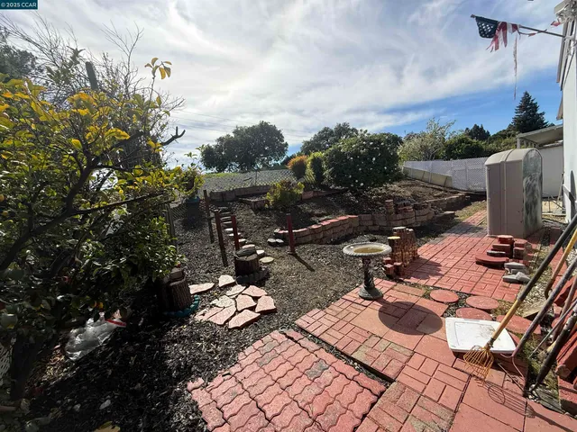 $139,999 | 9 Palm Drive, Pittsburg, CA 94565