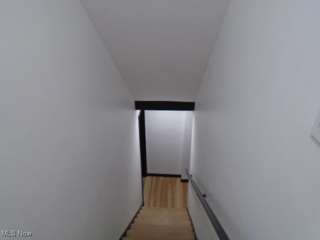 10971 Auburn Road Chardon, OH 44024 - Photo 27 of 40 View of hallway
