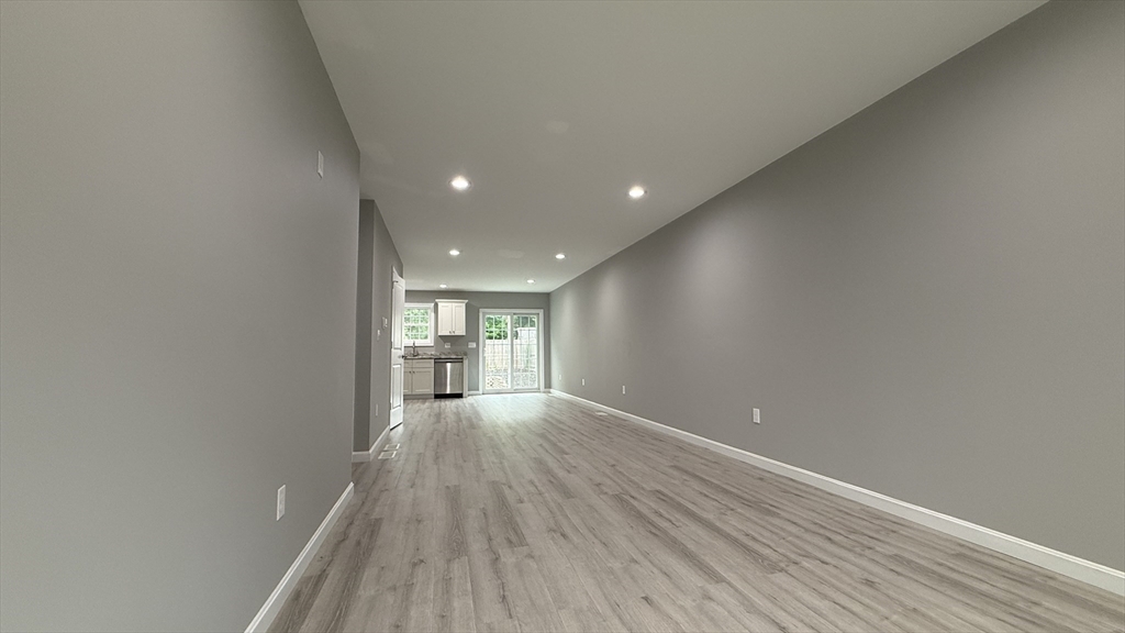 242 Eastern Avenue, Unit 242 Springfield, MA 01109 - Photo 7 of 20