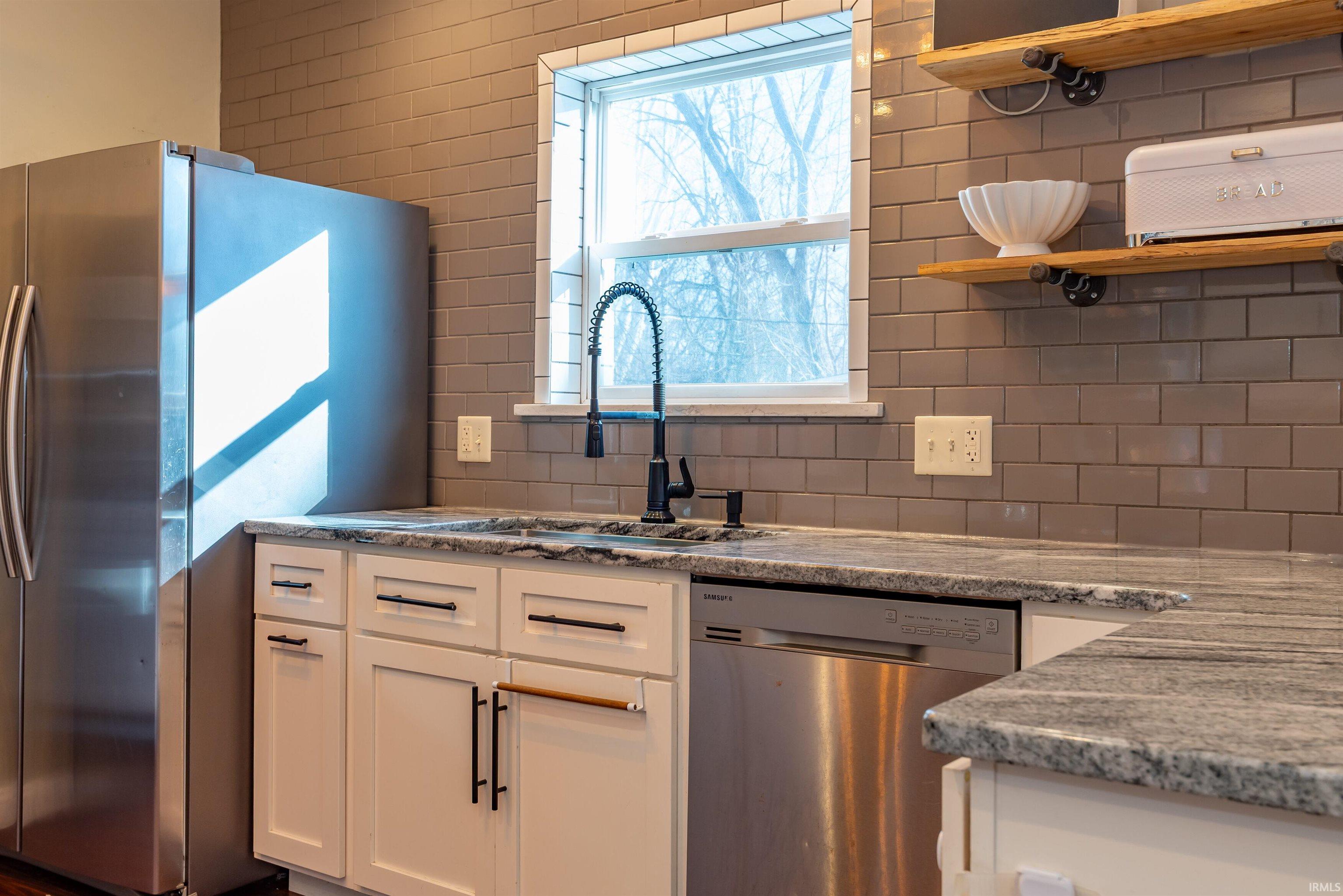 1110 West 6th Street Bloomington, IN 47404 - Photo 2 of 19