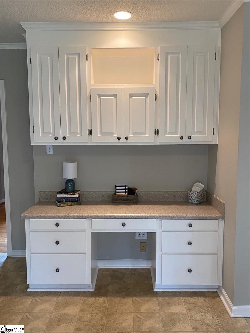 1725 Crawford Road Gray Court, SC 29645 - Photo 14 of 36