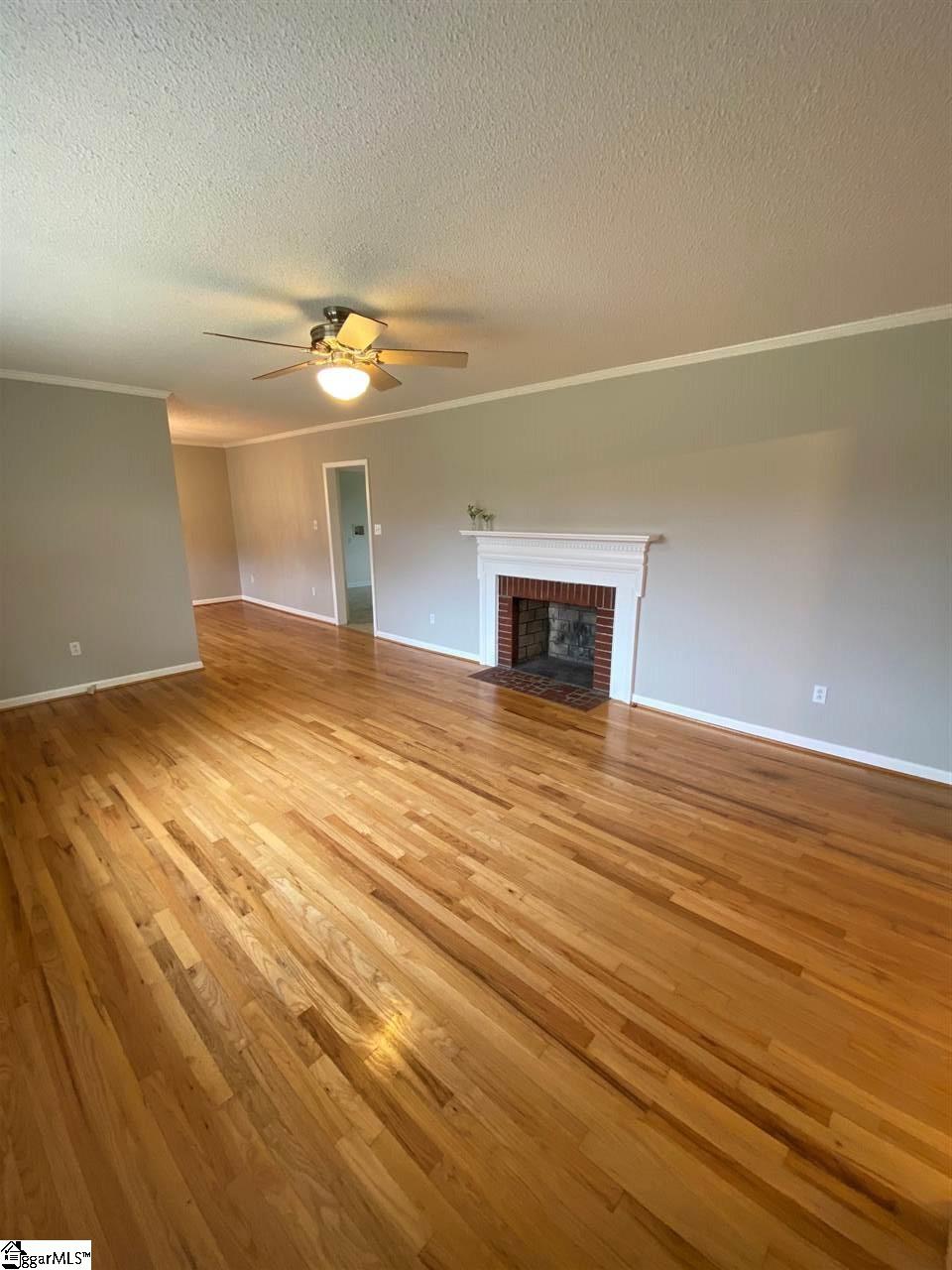 1725 Crawford Road Gray Court, SC 29645 - Photo 7 of 36