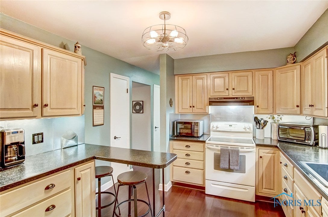 115 Mallard Road Perrysburg, OH 43551 - Photo 9 of 33 Gallery Image 9