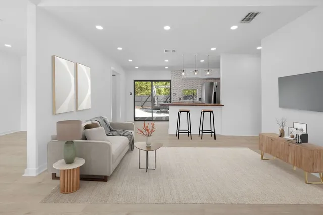 $474,000 | 5261 Meadow Creek Drive, Austin, TX 78745