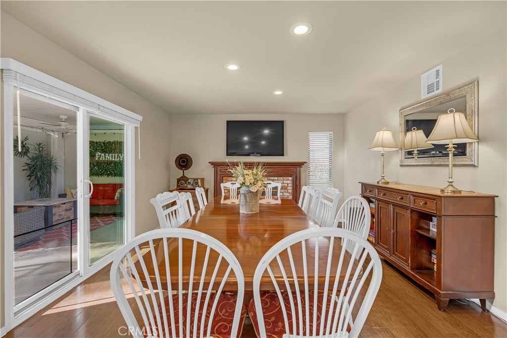 21390 Vía Del Parque Yorba Linda, CA 92887 - Photo 19 of 45