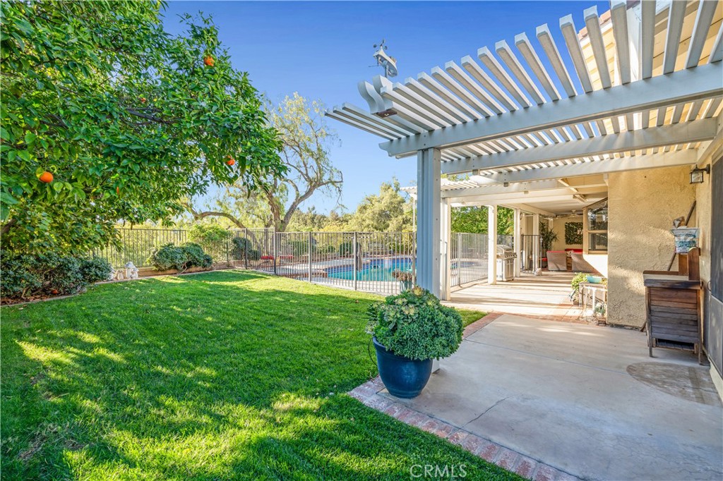 21390 Vía Del Parque Yorba Linda, CA 92887 - Photo 35 of 42 a view of a house with backyard and sitting area