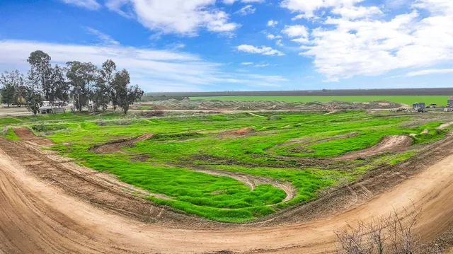 a view of a back yard of the house