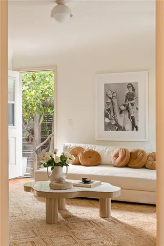 $1,395,000 | 2958 Swan Place, Los Angeles, CA 90026