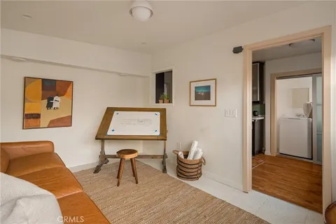 $1,395,000 | 2958 Swan Place, Los Angeles, CA 90026