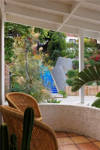 $1,395,000 | 2958 Swan Place, Los Angeles, CA 90026