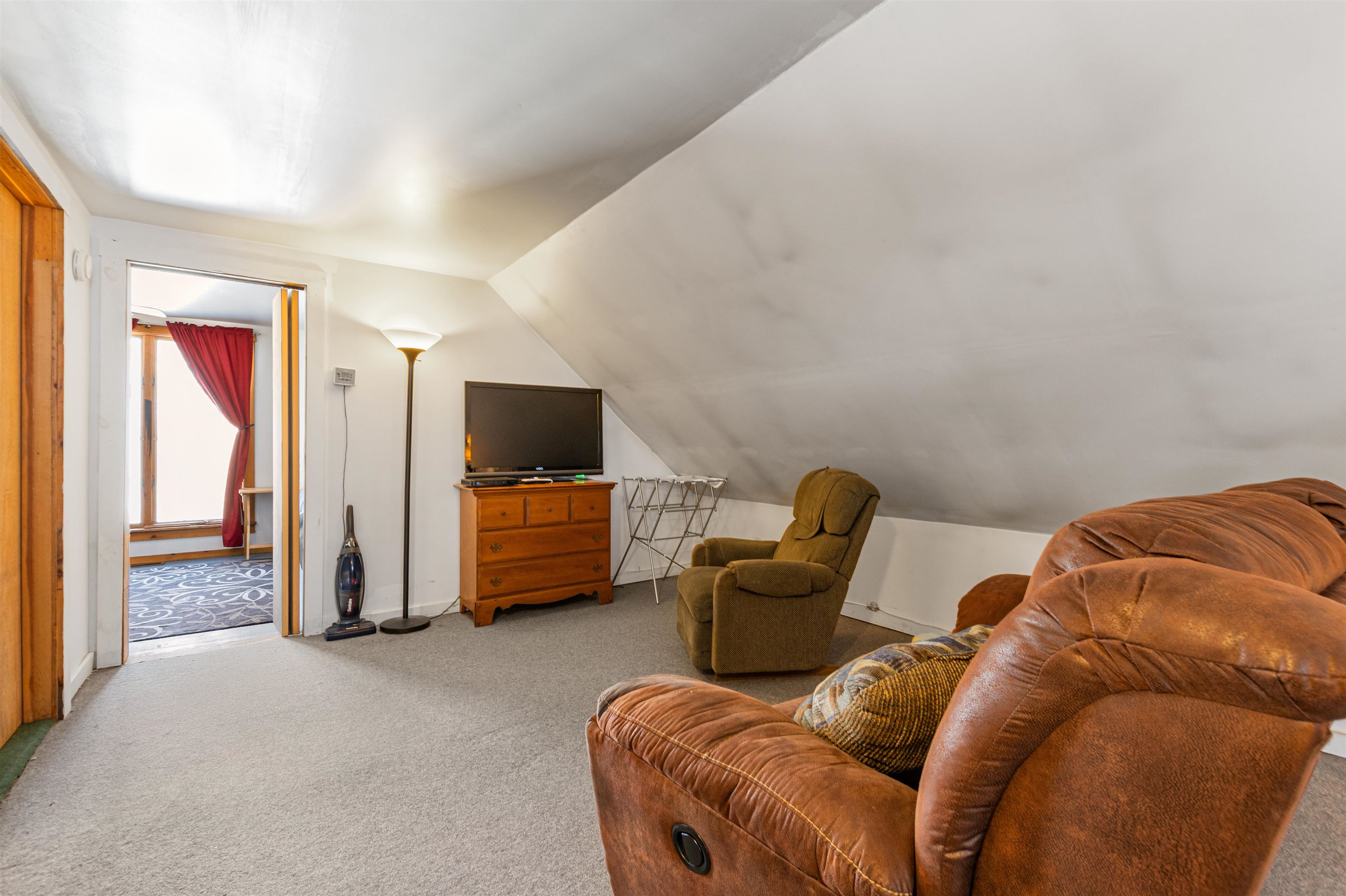 636 Meriden Hill Road Columbia, NH 03590 - Photo 35 of 47