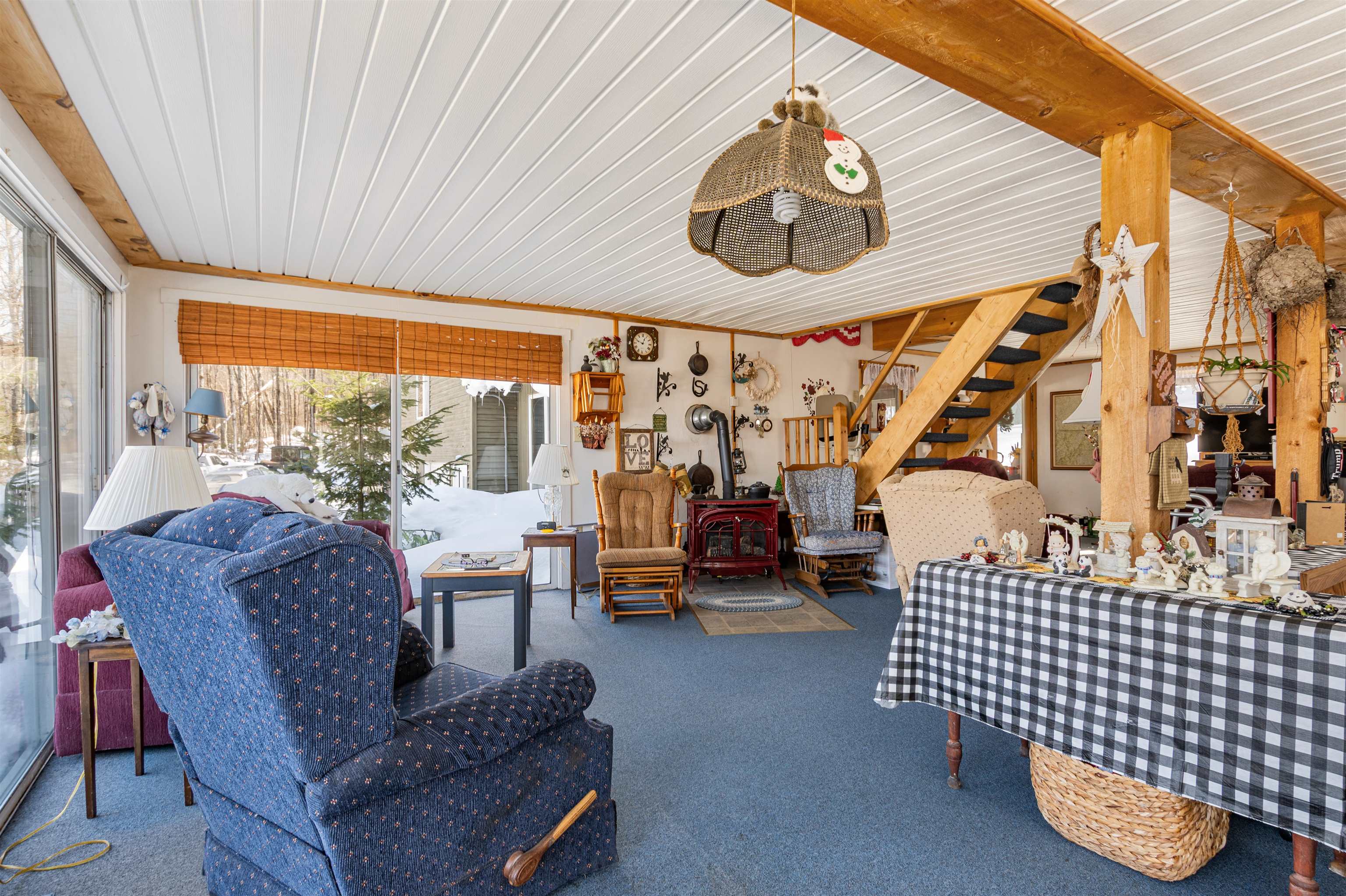 636 Meriden Hill Road Columbia, NH 03590 - Photo 7 of 47