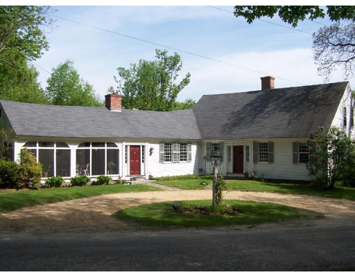 337 Monson Turnpike Road Petersham, MA 01366 - Photo 1 of 1 a front view of a house with garden