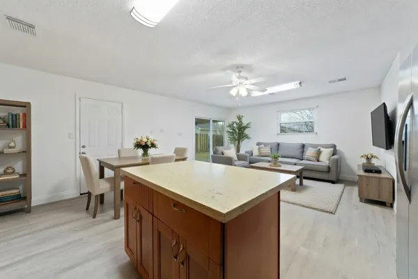 $2,250 | 11610 Grapewood Drive, Houston, TX 77089