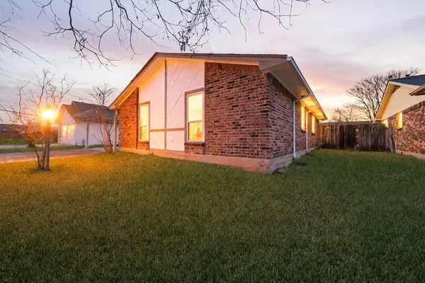 $2,250 | 11610 Grapewood Drive, Houston, TX 77089