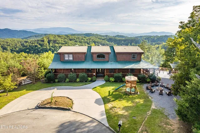 $1,974,900 | 1119 North Trail Drive, Sevierville, TN 37862