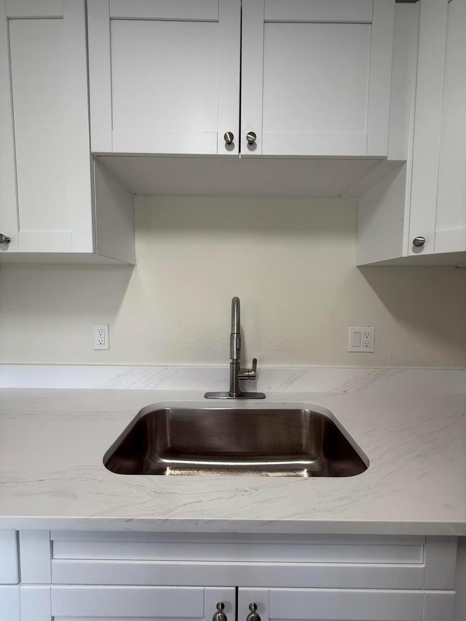 2000 Springdale Boulevard, Unit 204 Palm Springs, FL 33461 - Photo 12 of 26 3097BD1E-4955-4A03-9EBD-F287EE389384