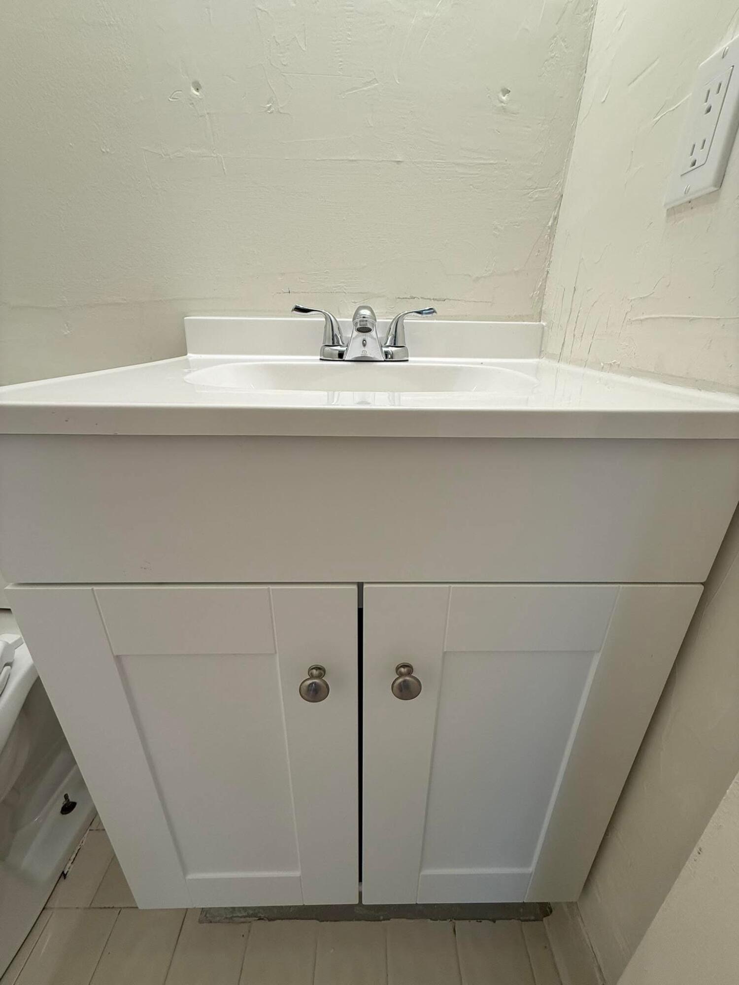 2000 Springdale Boulevard, Unit 204 Palm Springs, FL 33461 - Photo 20 of 26 167B21E1-9B91-4003-9A1A-F5BC9807388B