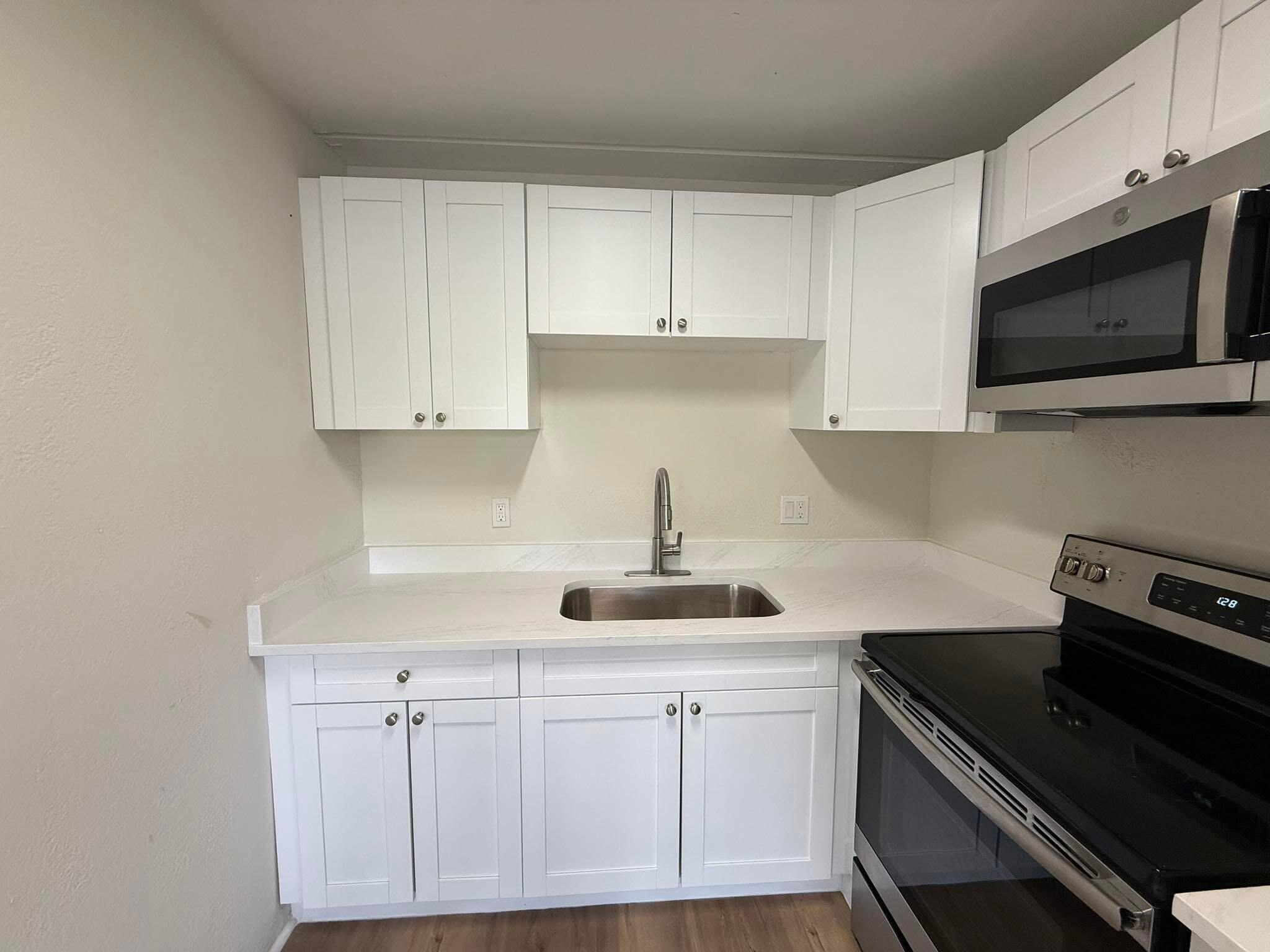 2000 Springdale Boulevard, Unit 204 Palm Springs, FL 33461 - Photo 8 of 26 091E5C83-BE30-4C81-8AEF-25CEFDFF2E2E