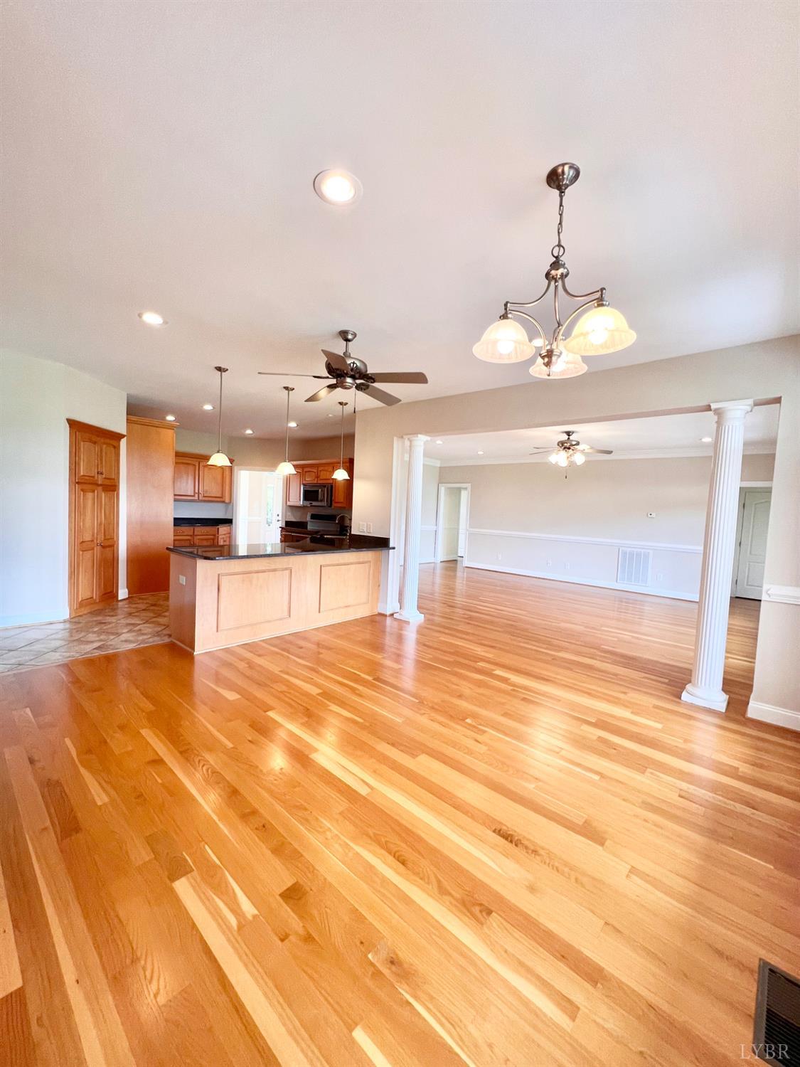 126 Golf Course Trail Amherst, VA 24521 - Photo 3 of 98