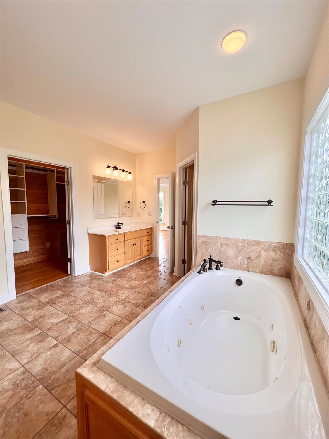 126 Golf Course Trail Amherst, VA 24521 - Photo 32 of 98