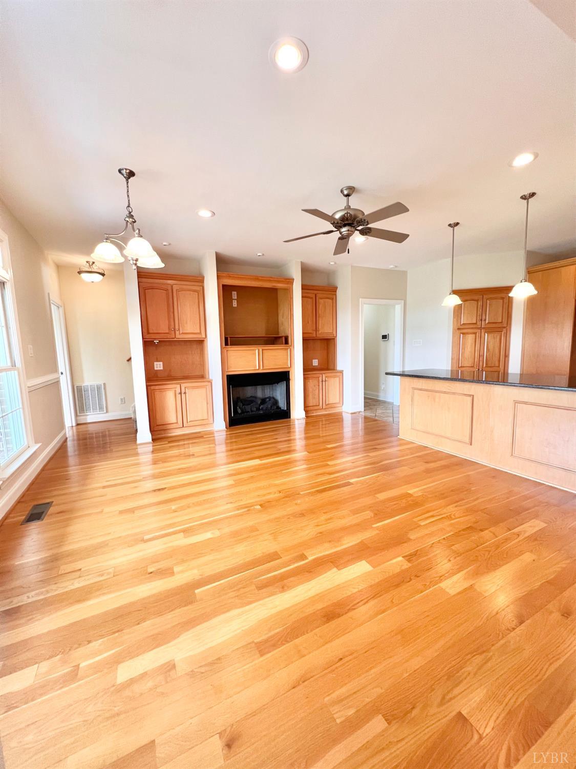 126 Golf Course Trail Amherst, VA 24521 - Photo 4 of 98