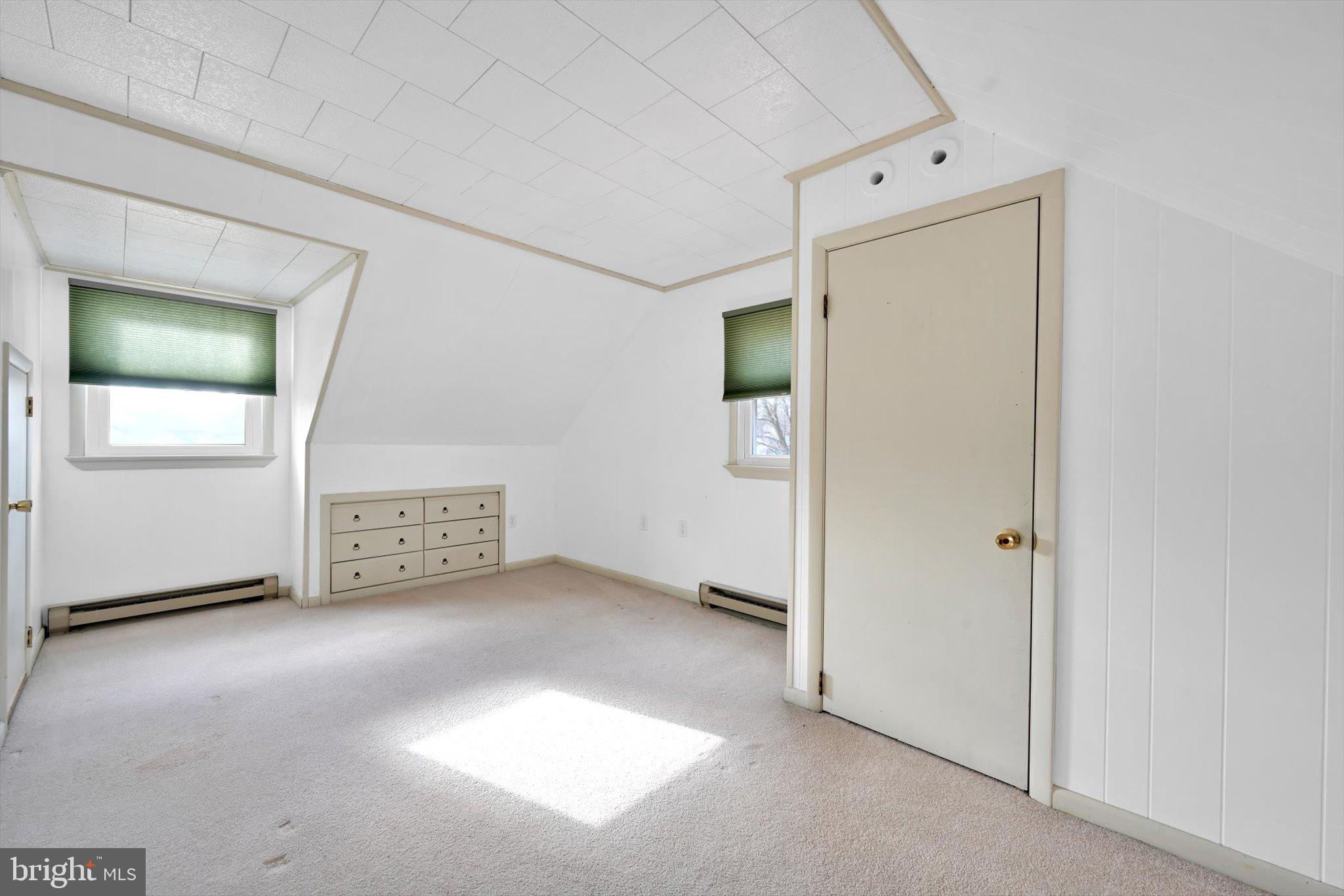 121 Pleasant View Drive Lititz, PA 17543 - Photo 20 of 44 2nd Bedroom - pic 1