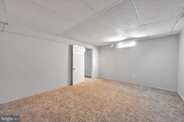 a view of empty room