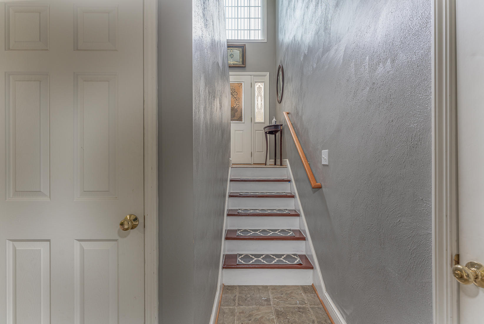 4245 Daugherty Road Salem, VA 24153 - Photo 29 of 44 a view of a hallway with wooden floor and entryway