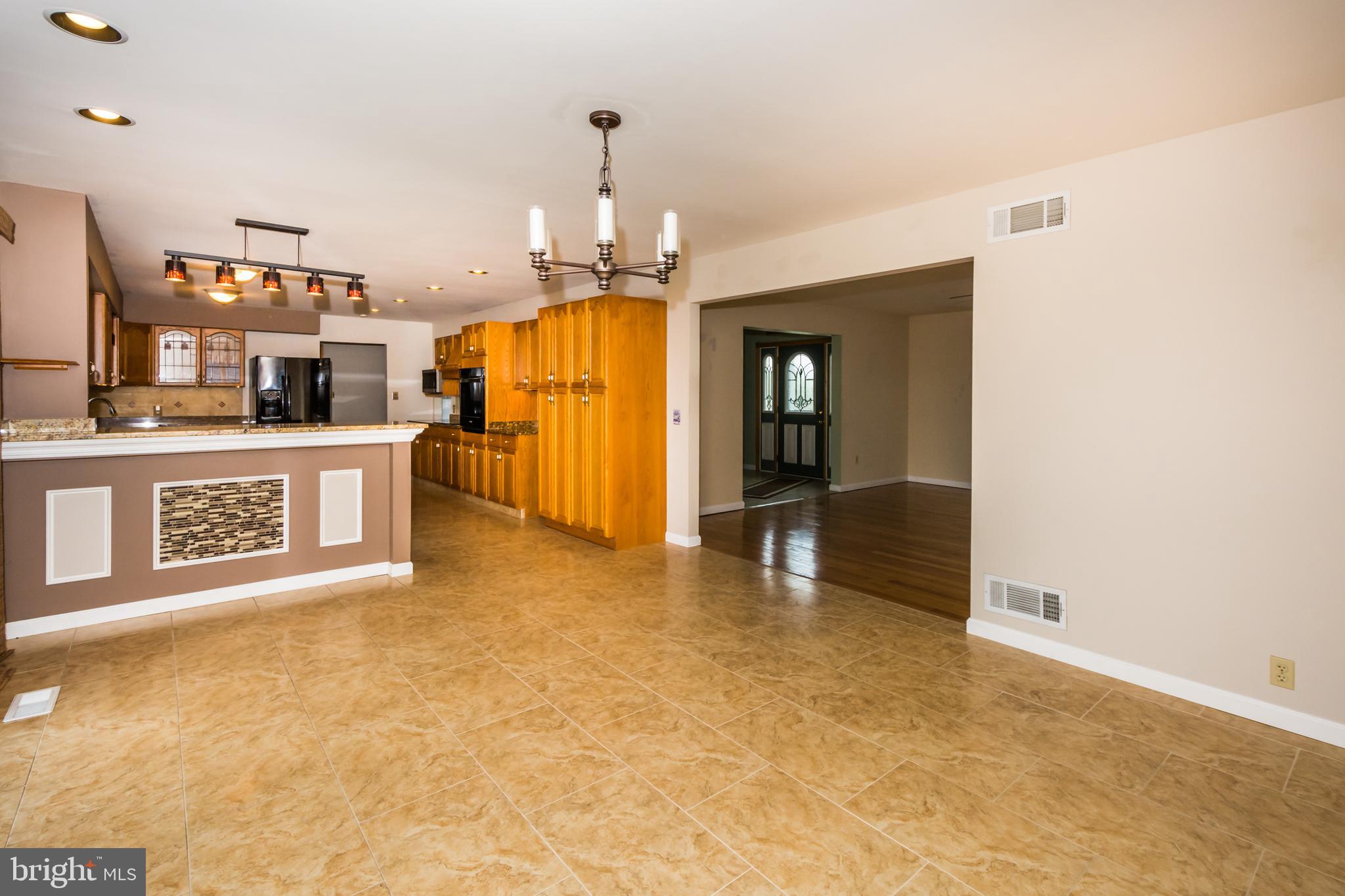 2704 6th Street Sparrows Point, MD 21219 - Photo 18 of 73