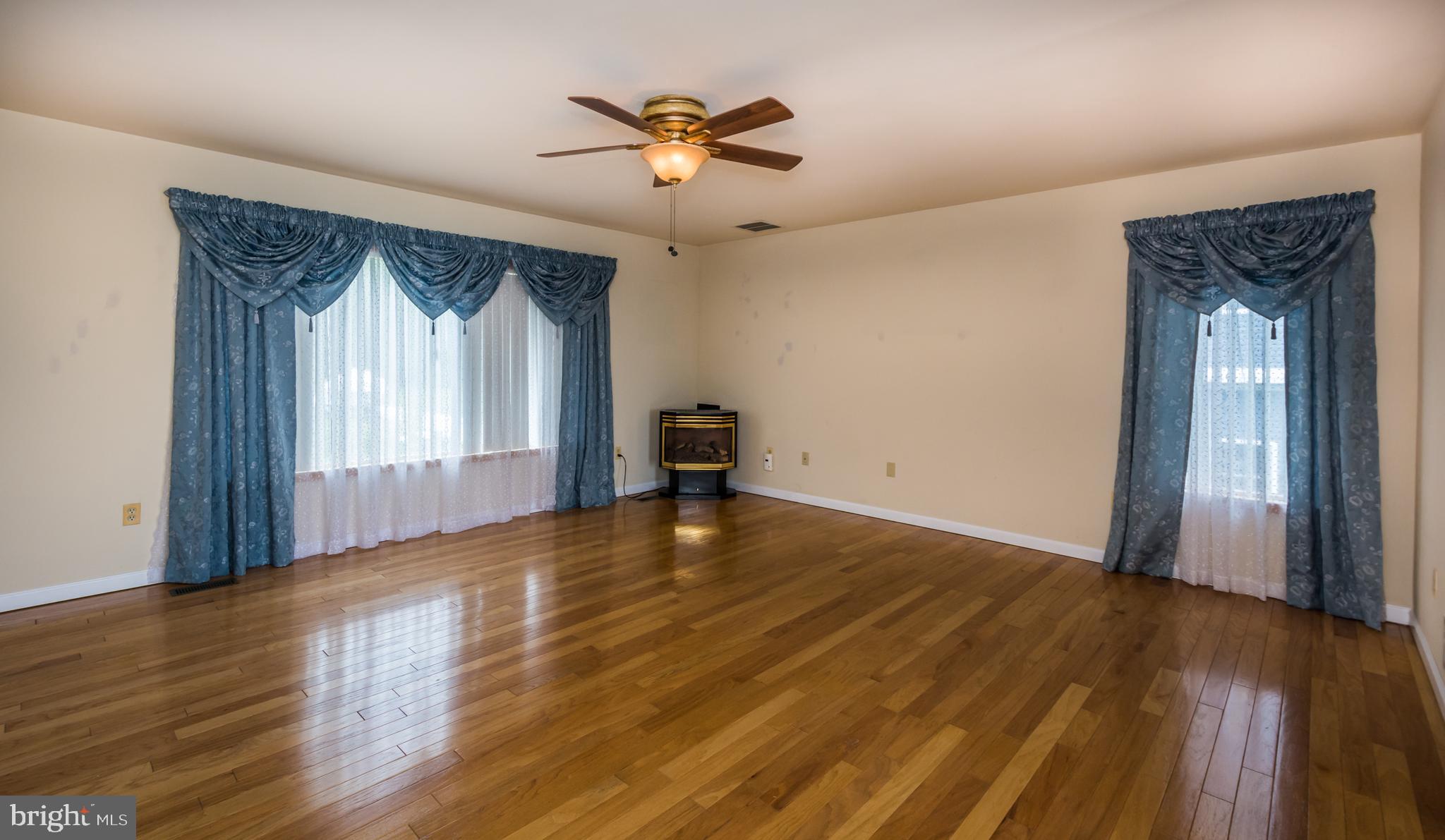 2704 6th Street Sparrows Point, MD 21219 - Photo 23 of 73