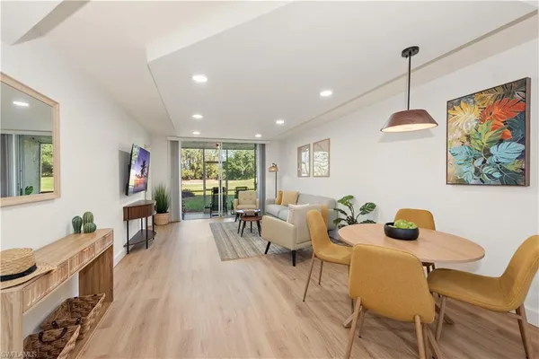 $265,000 | 501 Forest Lakes Boulevard, Unit 111, Naples, FL 34105