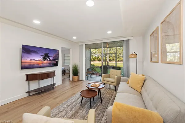 $265,000 | 501 Forest Lakes Boulevard, Unit 111, Naples, FL 34105