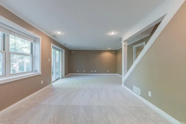 $2,200 | 657 East Heather Drive, Bloomington, IN 47401