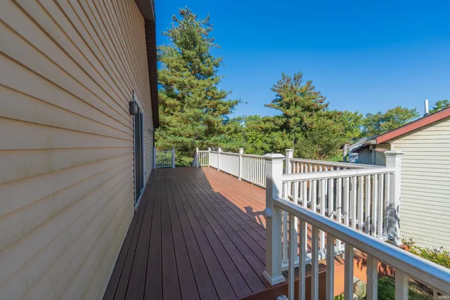 $2,200 | 657 East Heather Drive, Bloomington, IN 47401