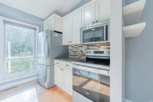 $2,200 | 657 East Heather Drive, Bloomington, IN 47401