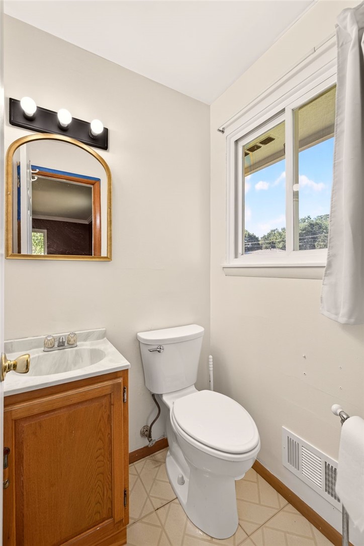44 Friel Road Henrietta, NY 14623 - Photo 16 of 24 master half bath