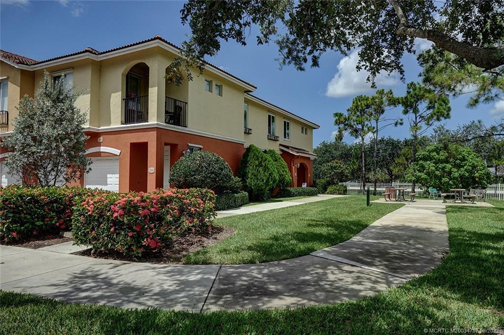 63 Southeast Palermo, Unit 203 Stuart, FL 34994 - Photo 4 of 28