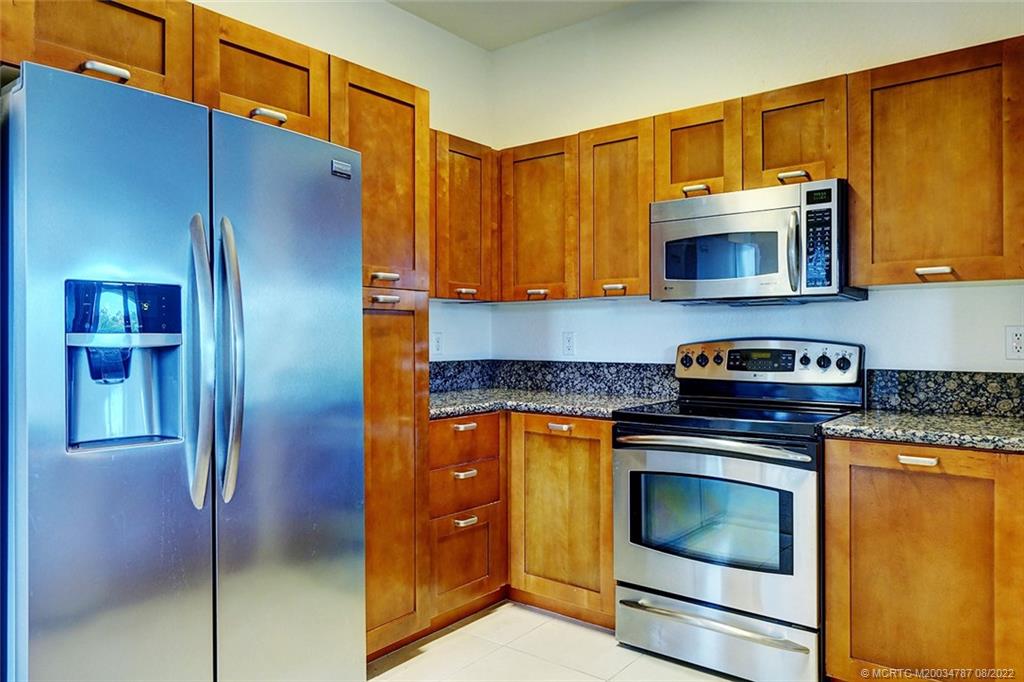 63 Southeast Palermo, Unit 203 Stuart, FL 34994 - Photo 10 of 28