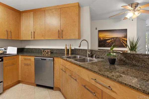 $729,999 | 7565 Charmant Drive, Unit 512, San Diego, CA 92122